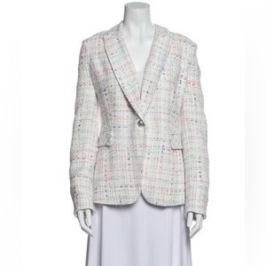 Brand: Veronica Beard
Style: Tweed Pattern Blazer
Size: 0